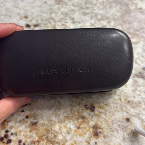 Vintage Louis Vuitton sunglasses - Picture 7 of 7